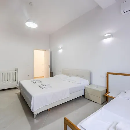 Apartment Nest Escape 2br Cozy By Pikhost