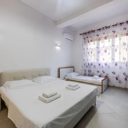 Apartment Nest Escape 2br Cozy By Pikhost Durrës