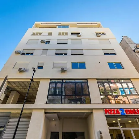 Nest Escape 2br Cozy By Pikhost * Durrës