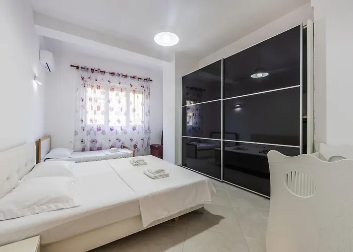 Nest Escape 2br Cozy By Pikhost 公寓 *
